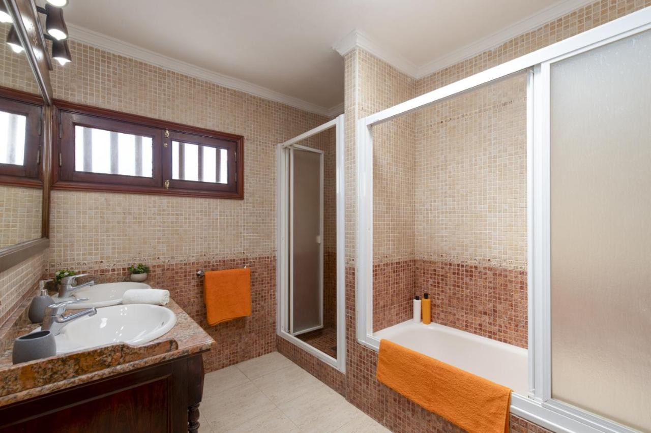 Villa Almar By Villa Plus Tías Exteriör bild